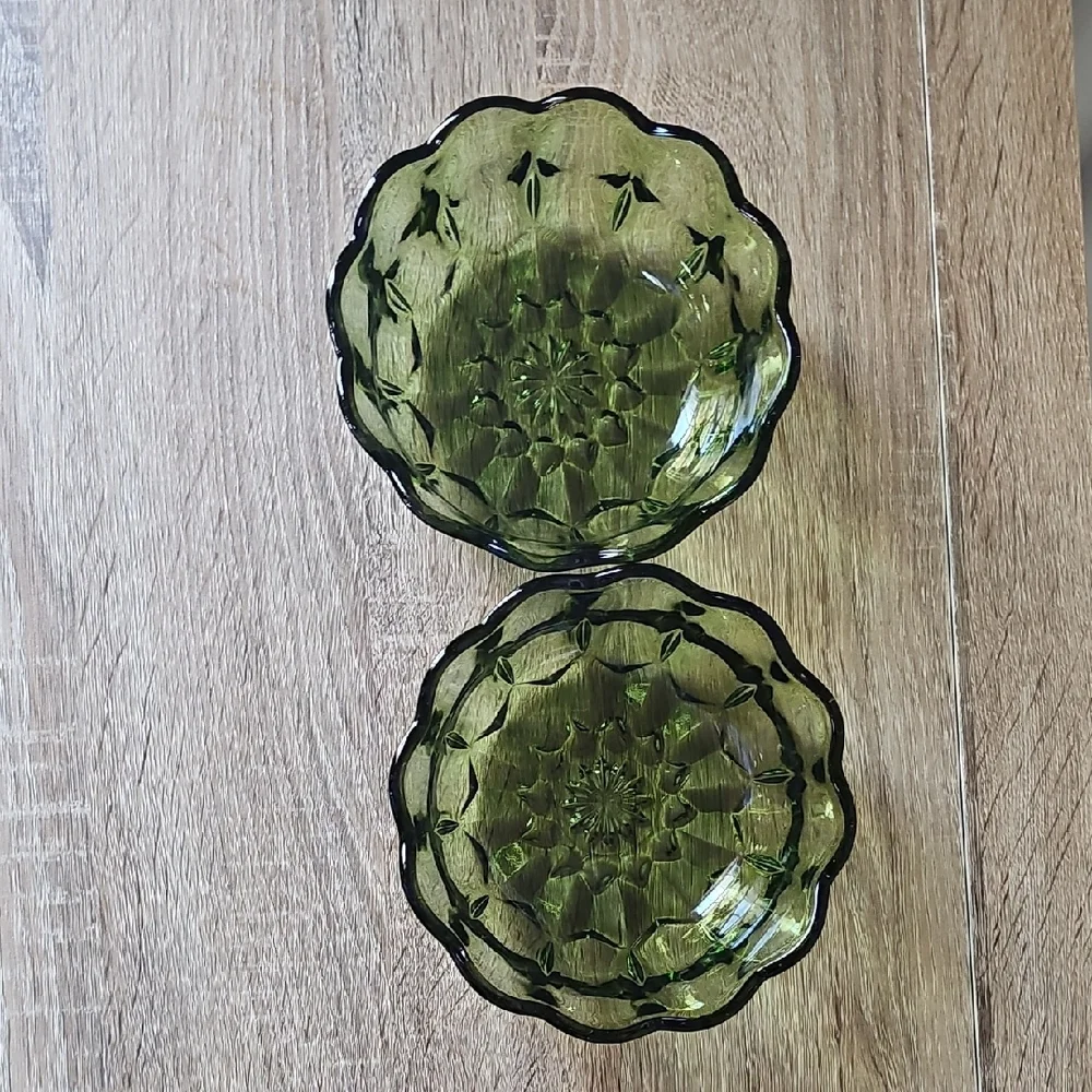 Pair Of Elegant Green Glass Bowls with Scalloped Design 6inch Diameter